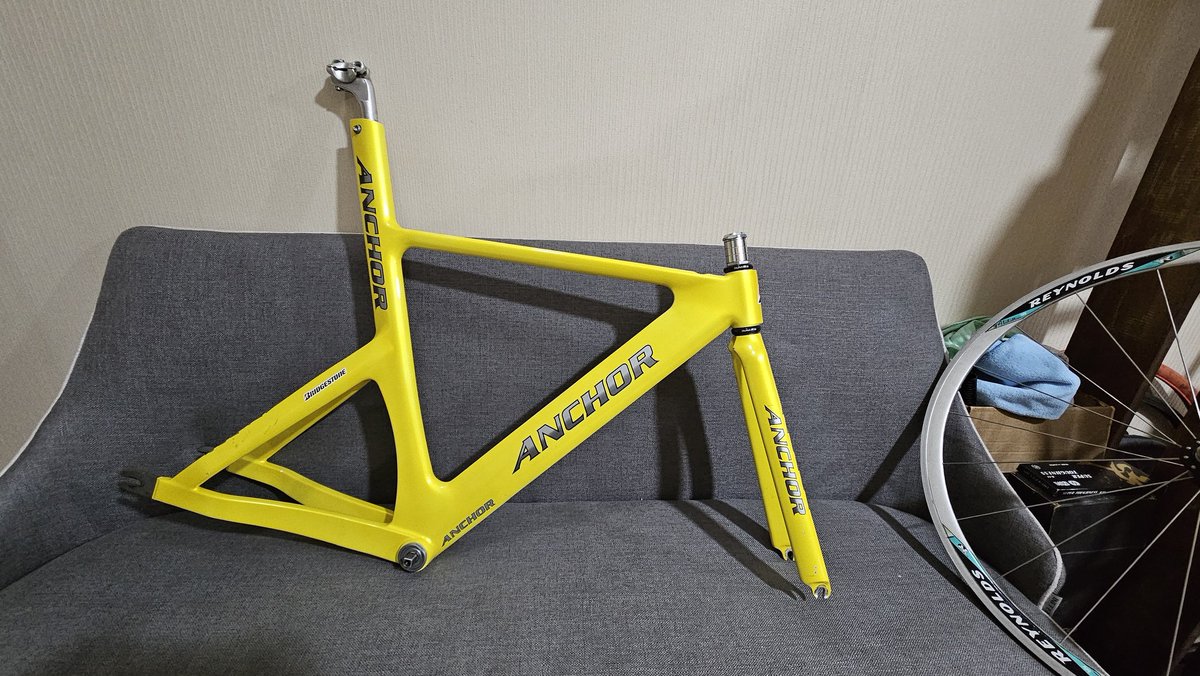 #fnfjb
 WTS

Anchor FAPCPT
15jt postage included.
Frameset and headset only.
Original nitto sp72 22mm seatpost
Dura ace 7600 headset
Superb condition for its age.
Dm for more photos
Also comes with NOS seatpost binder and manual.