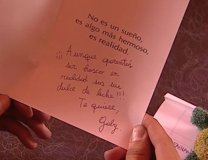 simuscreens's tweet photo. Feliz día para los que aparentan ser hoscos, pero en realidad son un dulce de leche. https://t.co/PeXtT4E542