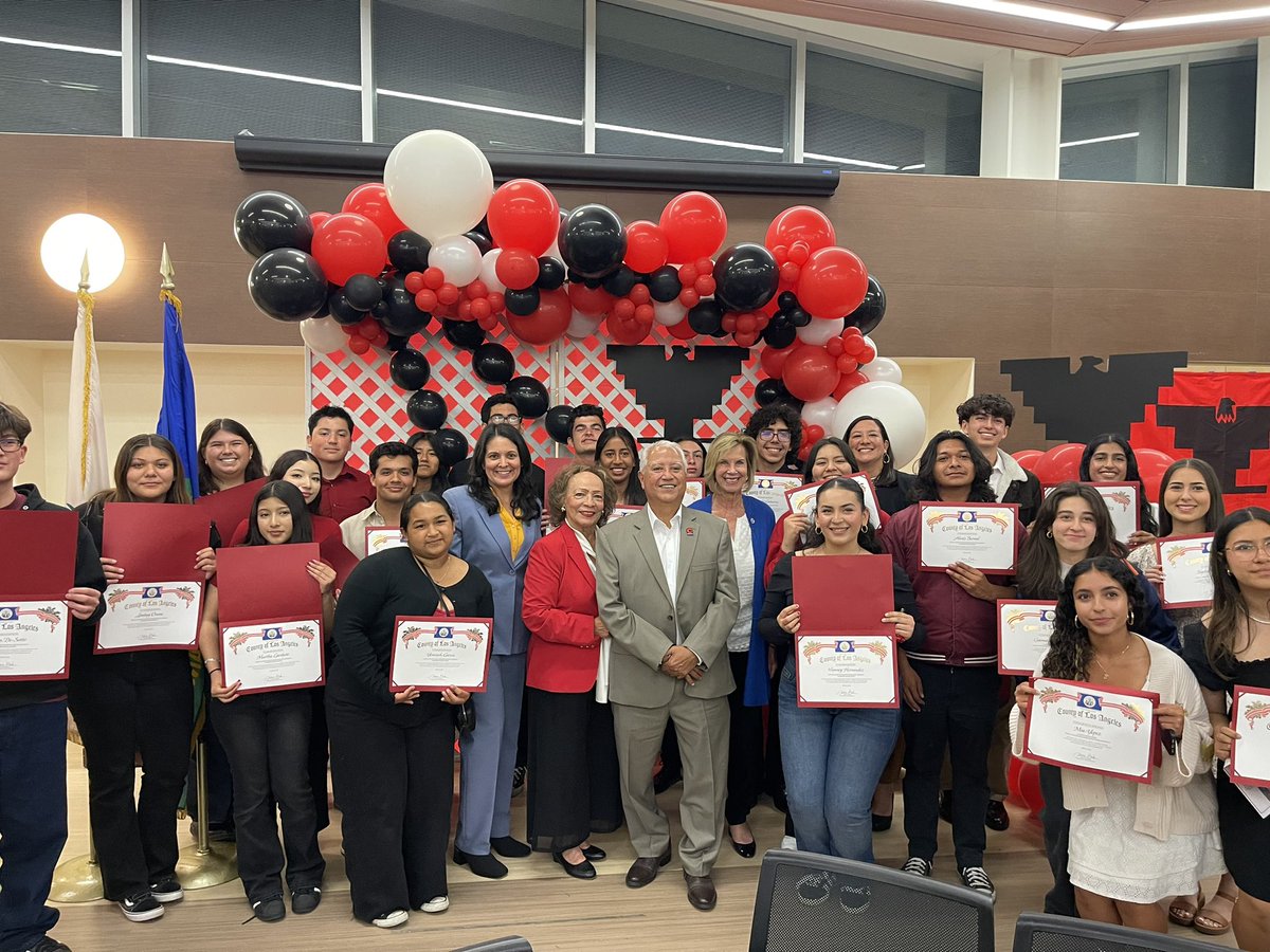 Grateful to be in Whittier tonight with @SupJaniceHahn, Paul Chavez & so many others, to honor Cesar Chavez’s legacy & the work he continues to inspire. TY to local champions like Margie Rodriguez, who worked with Cesar, & for years has empowered youth in our community to lead.