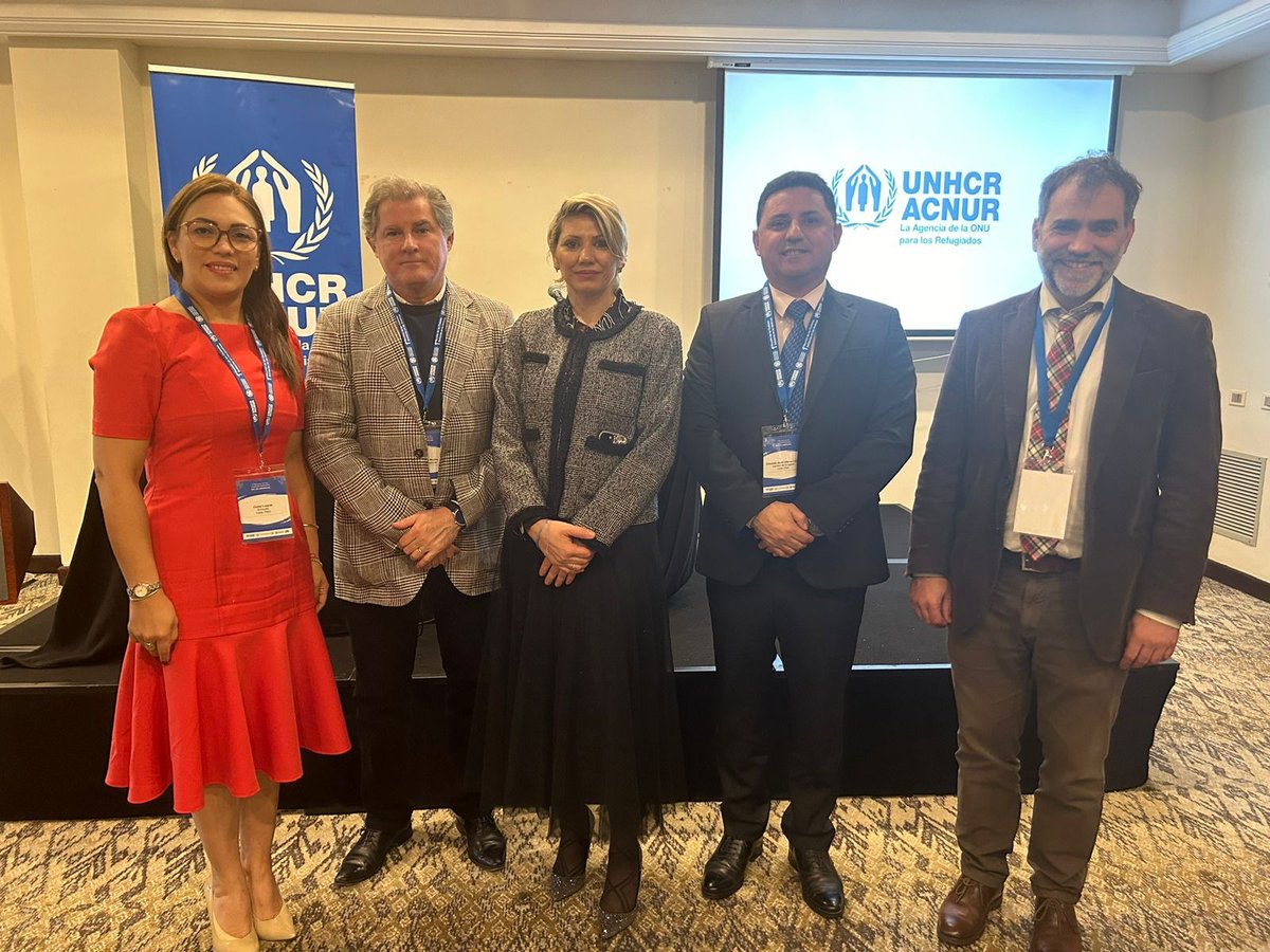 Nuestra alcaldesa Dra. Cintia Loayza participó, junto a otras 59 municipalidades de Latinoamérica y el Caribe de la inauguración de la Primera Reunión Solidaria de las Américas, que se realiza en Montevideo Uruguay. @ACNUR_es @ACNURPeru @ONU_es