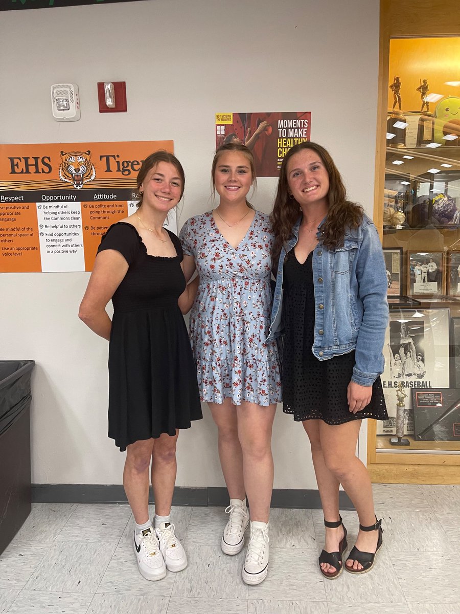 Congratulations to Maddie Aldrich, Riley Nelson, and Adalynn Followell on being inducted into the National Honors Society tonight!! 🥎🐅🎓