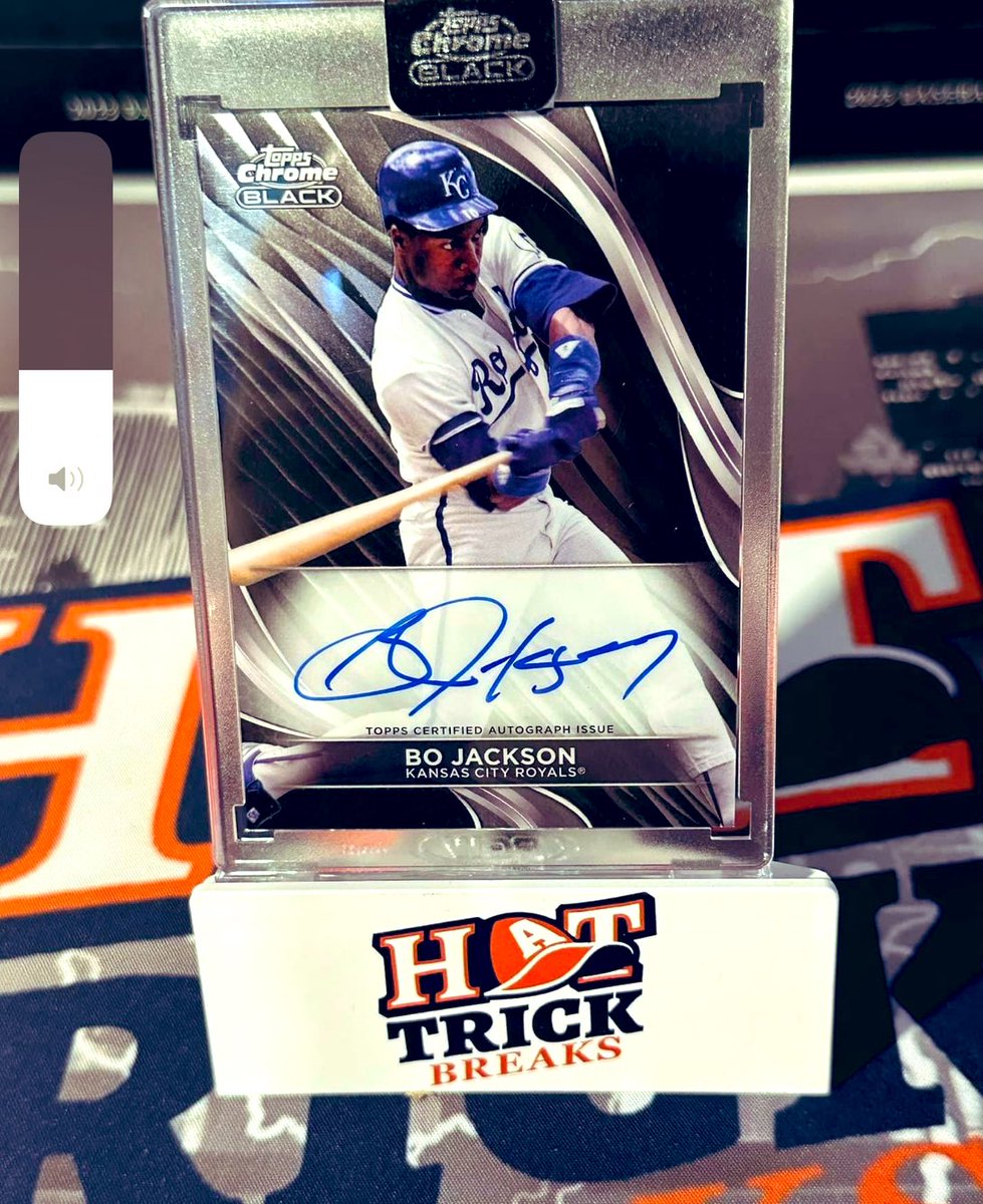 I’ve been snagging Royals in a couple PYT - Topps Chrome Black case breaks and the last 2 days have been amazing! @KnappyRoots and Hat Trick Breaks has been on fire lately! BWJ /50 and 2 Bo Knows autos, one is /25! Check them out on Facebook for great breaks! @CardPurchaser