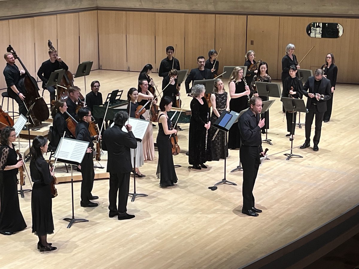 Violinist Jonathan Crow announces to the @TorontoSymphony audience that Sir Andrew Davis, former maestro of the orchestra, has died. Davis conducted annually for 50 years, doing 1000 concerts. The TSO's Brilliant Bach concert was wonderful. RIP Sir Andrew. #music #Bach #classical