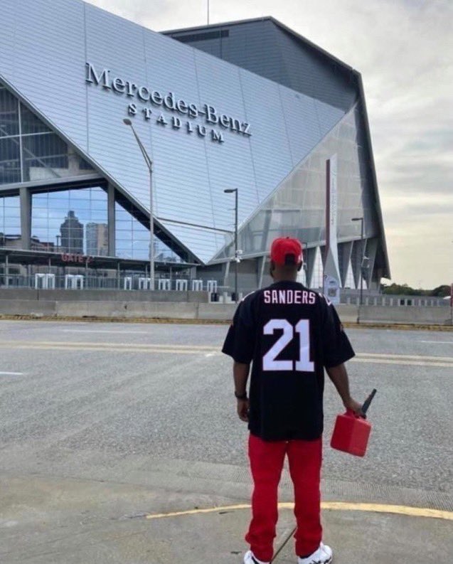 FatboiSlim_21's tweet image. Roger Goodell: With the 8th overall pick "The Atlanta Falcons select"..... Michael Penix, QB Washington! 

Atlanta Falcons Fans: