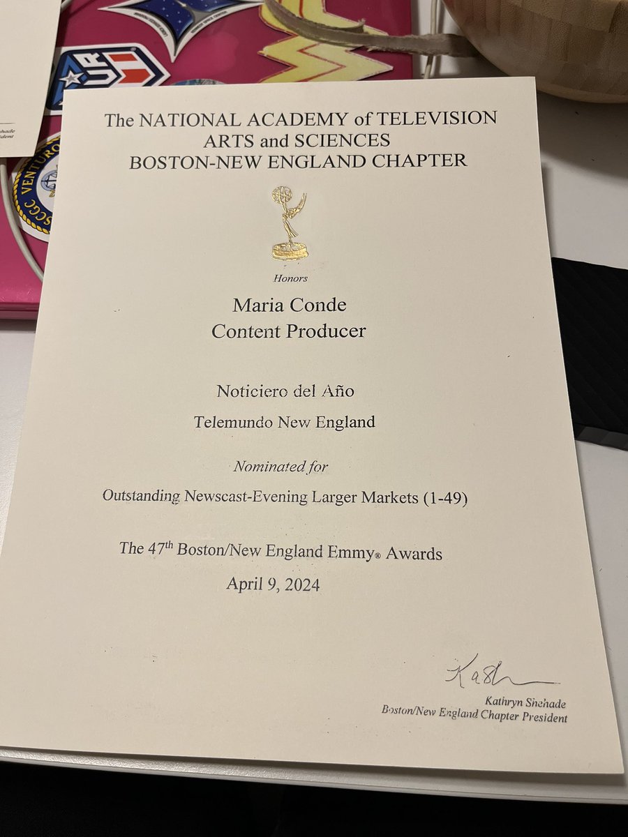 MTCFuster's tweet image. Primera vez que soy nominada a los premios #Emmys. 🏅 

First time being nominated for an Emmy award.

🙌🙌 #EmmyAwards #neemmy #News