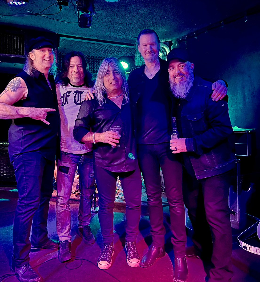 There’s nothing like a STONEY CURTIS BAND show at @TheSandDollarLV ! our guests Mike Varney, my buddy @georgepajonjr ( @blackeyedpeas ) and our new buddy, legendary Drummer of @scorpions @officialmotorhead @mikkeydeeofficial !! Thanks Everyone for packing the club till 2am!