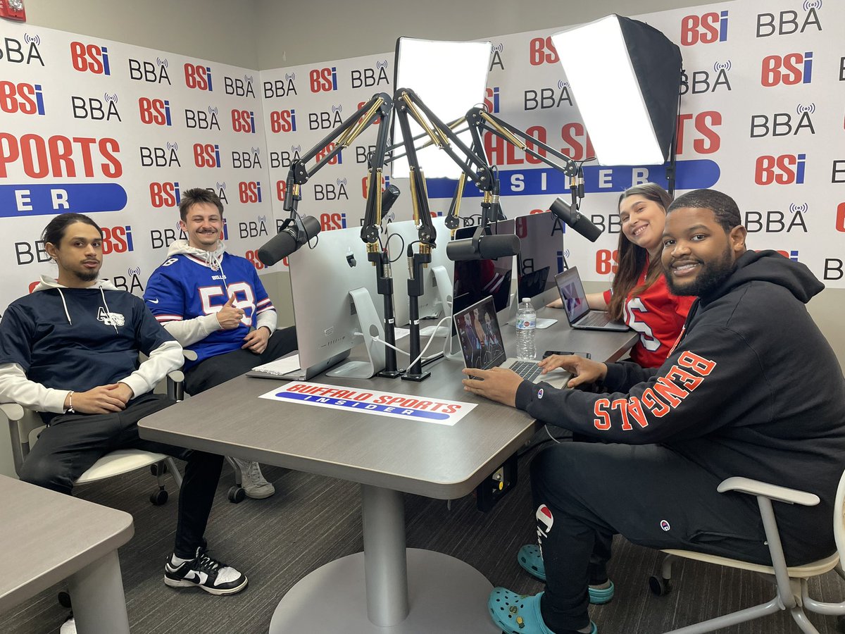 SilvermanDeb's tweet photo. So proud of these Buffalo State Digital Sports Journalism students for live-streaming during the NFL draft! #buffalostate https://t.co/TLXCv9QVkk