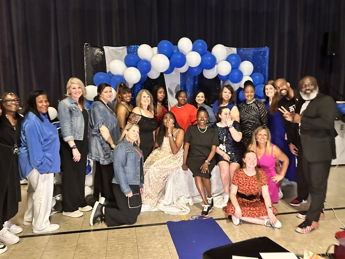 Sneaker Ball was a hit! Watching the kids light up in their fancy sneakers and clothes was pure joy. Big thanks to all who made it possible – parents, teachers, and staff!! 
#SneakerBall #SchoolSpirit 👟🎉