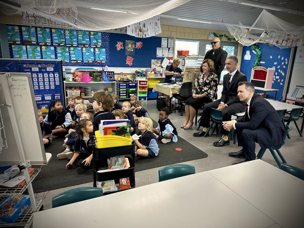At Grovelands Primary School today with @TonyButi_MLA to announce $25 million in public school infrastructure upgrades across WA.