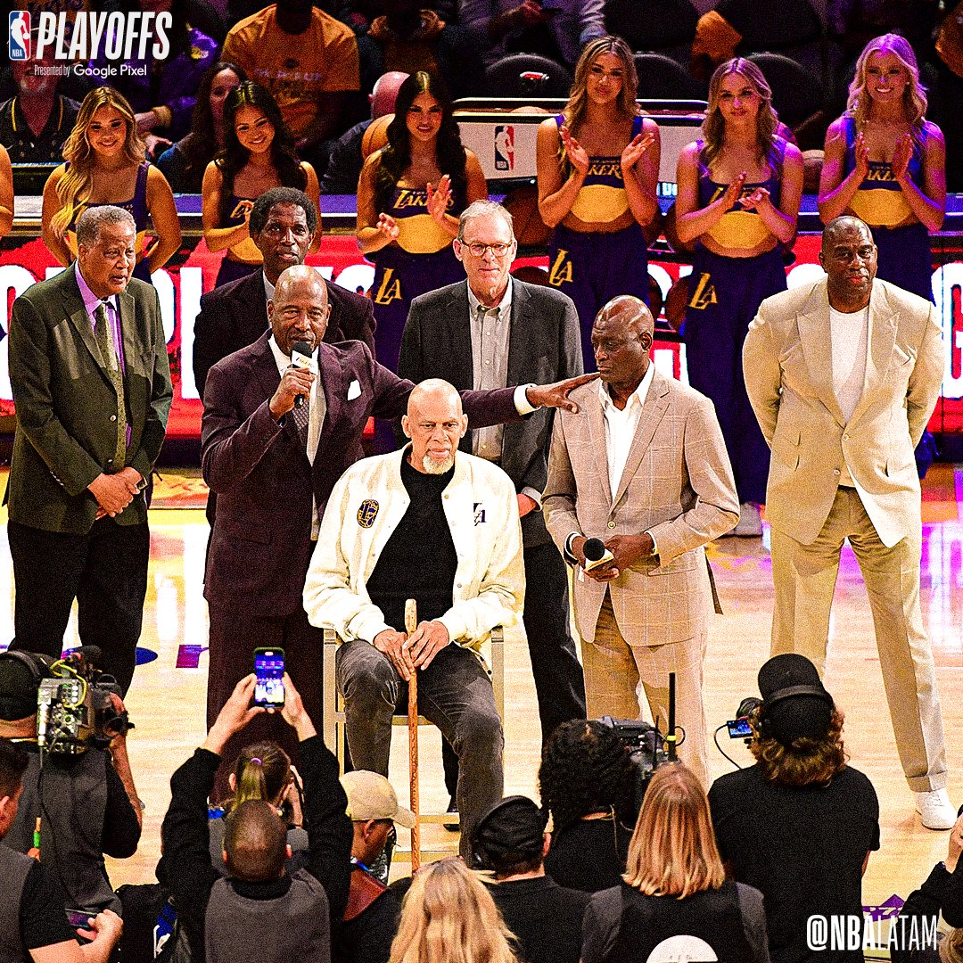 Algunas de las leyendas históricas de los @Lakers 💛💜