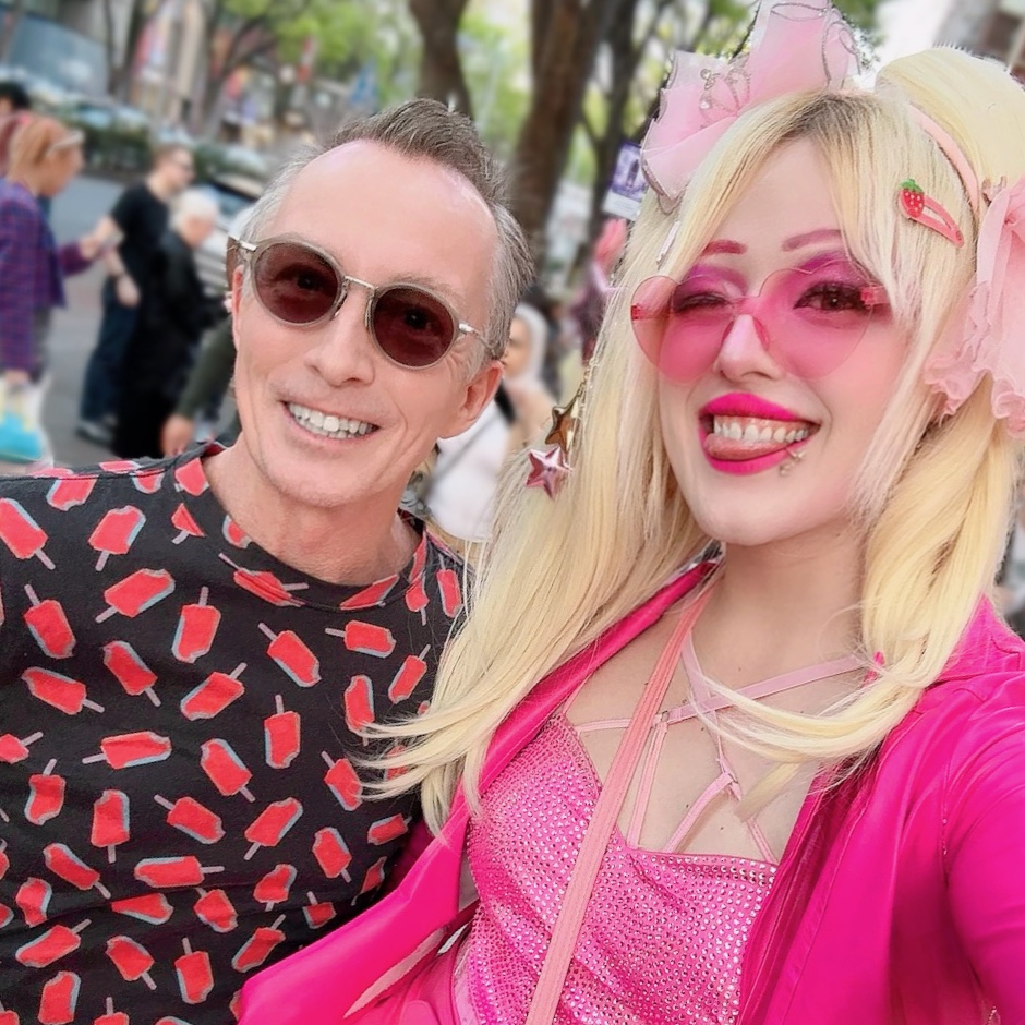 A conversation with @EndigoPink music producer, pink influencer and Ru Paul’s Drag Race Sweden contestant who loves spending time in Tokyo getting inspired by the city’s street fashion, game, and anime culture. Listen now on #guyperryman Interviews podcast guyperrymaninterviews.buzzsprout.com