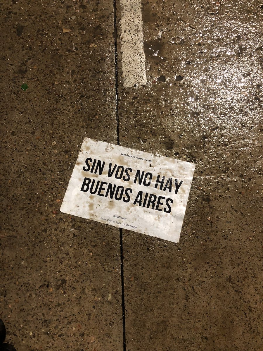 <a href="/TiniStoessel/">tini</a> te amamos😭🤍
