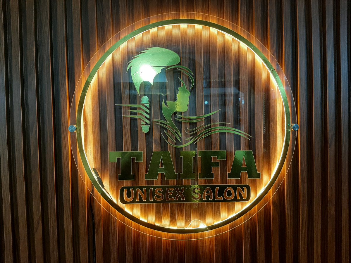 Terrysegz's tweet photo. Hi I am Big Hickhon 
You can trust me with your 
printing jobs 👨‍🎨🎨 
Such as :- Clothing* Throw pillow* Mug* Frame* Face cap*roll up banner*calendar*company seal*flyers*etc
Burna | mohbad | tems | Pogba
Don't Skip🙏 Kindly check my catalog

https://t.co/glv5cFULYP https://t.co/HwIKaFZBOK