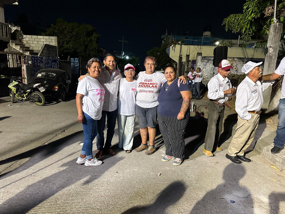 ¡Gracias Vecinos de la Col. Lomas del Copal por recibirnos, estoy agradecido de que hayan compartido con nosotros sus necesidades! #FerAguilar #FernandoAguilar #EmilianoZapata #Morena #Mas #Pes #NuevaAlianza