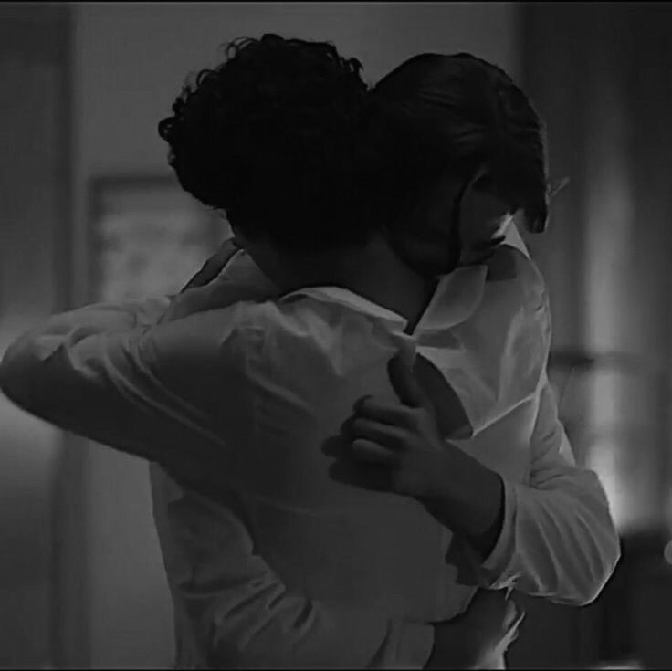 انا حطيتك بعينيَّ
وشُفتك كُل ايشي فيَّ
غيرتني لا أنتَ بهمجية 
<a href="/alqanie/">alqanie</a>