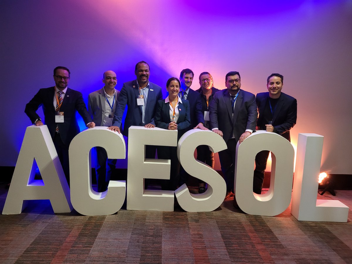 El pdte de #ACEN, <a href="/sebanovoa/">Sebastian Novoa</a>, recalcó hoy la importancia de las redes de distribución ya que cuando los usuarios finales no pueden conectarse, eso impacta en el empleo y por ende en el PIB del país y remarcó que es prioritario una reforma a la DX en #ProyectaSolar2024ChileLatam.