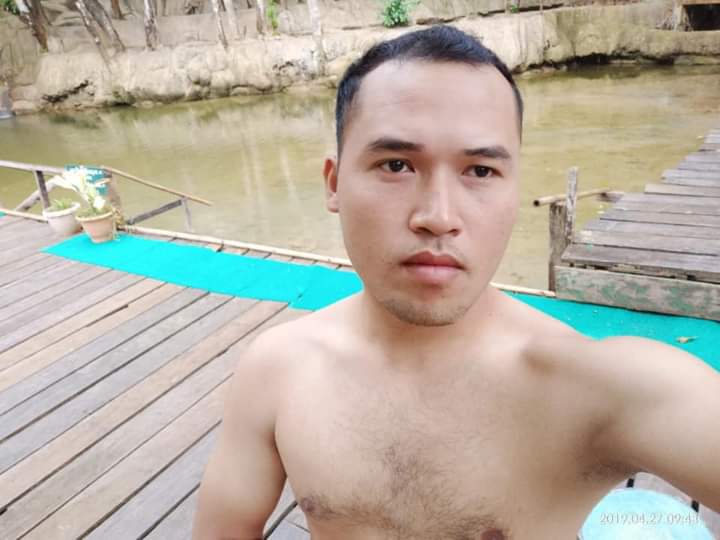 ໃຜໃຈດີມາຖູຫລັງໃຫ້ແດ່😅😅😅😅