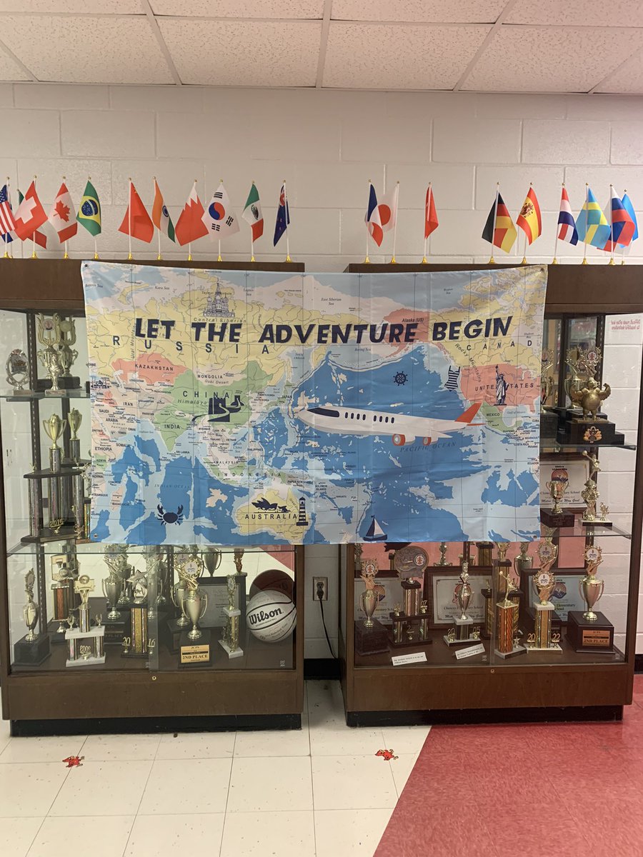 502MLCommunity's tweet photo. The Chancey Elementary family is extremely diverse, and proud of the many cultures they represent! What an amazing WorldFest event today—wonderfully done, and great family engagement! #WeAreJCPS https://t.co/izOzAkTKJR