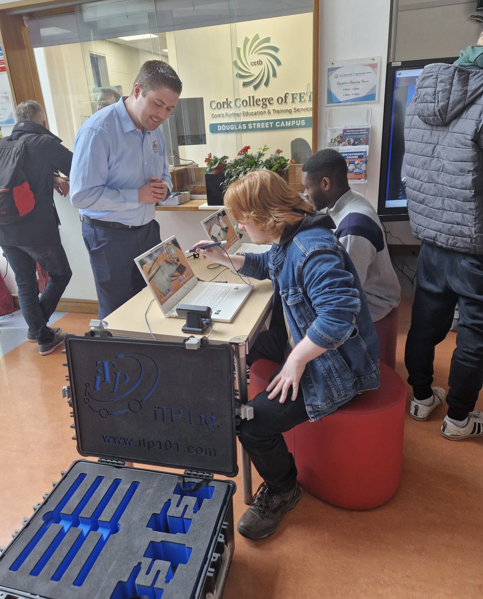 On behalf of Cork College of FET - Douglas Street Campus Skills Centre, thank you for supporting this new initiative - it has been a very interesting visit by @iTP101_UK to our campus today. @DSC_Library @DSC_Erasmus @CorkETB @DenisLeamy @ThisisFet @DeptofFHed @QQI_connect #FET