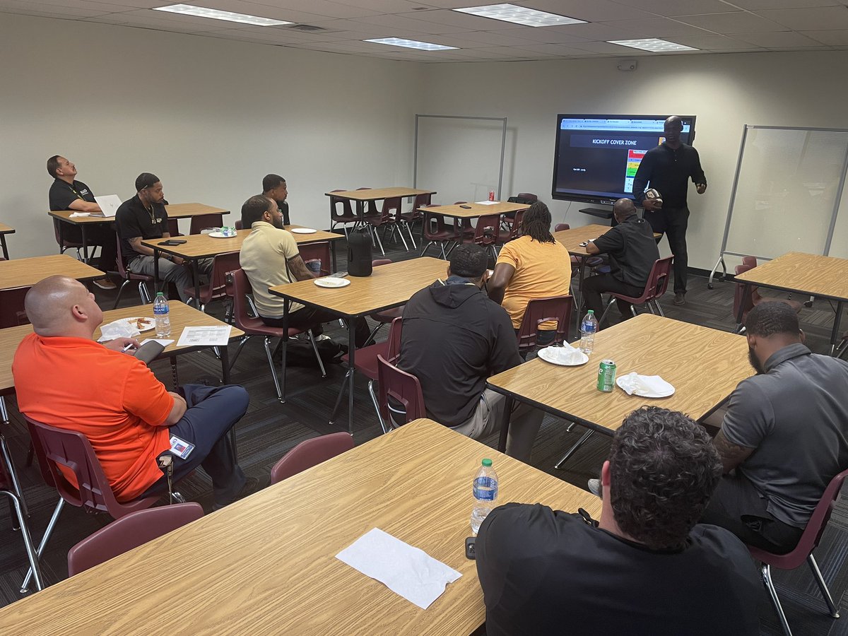 Pinkston athletic coordinator and head football coach Derek Lewis brought his passion for special teams in addressing coaches the TNT Clinic Thursday at the H.B. Bell Building.