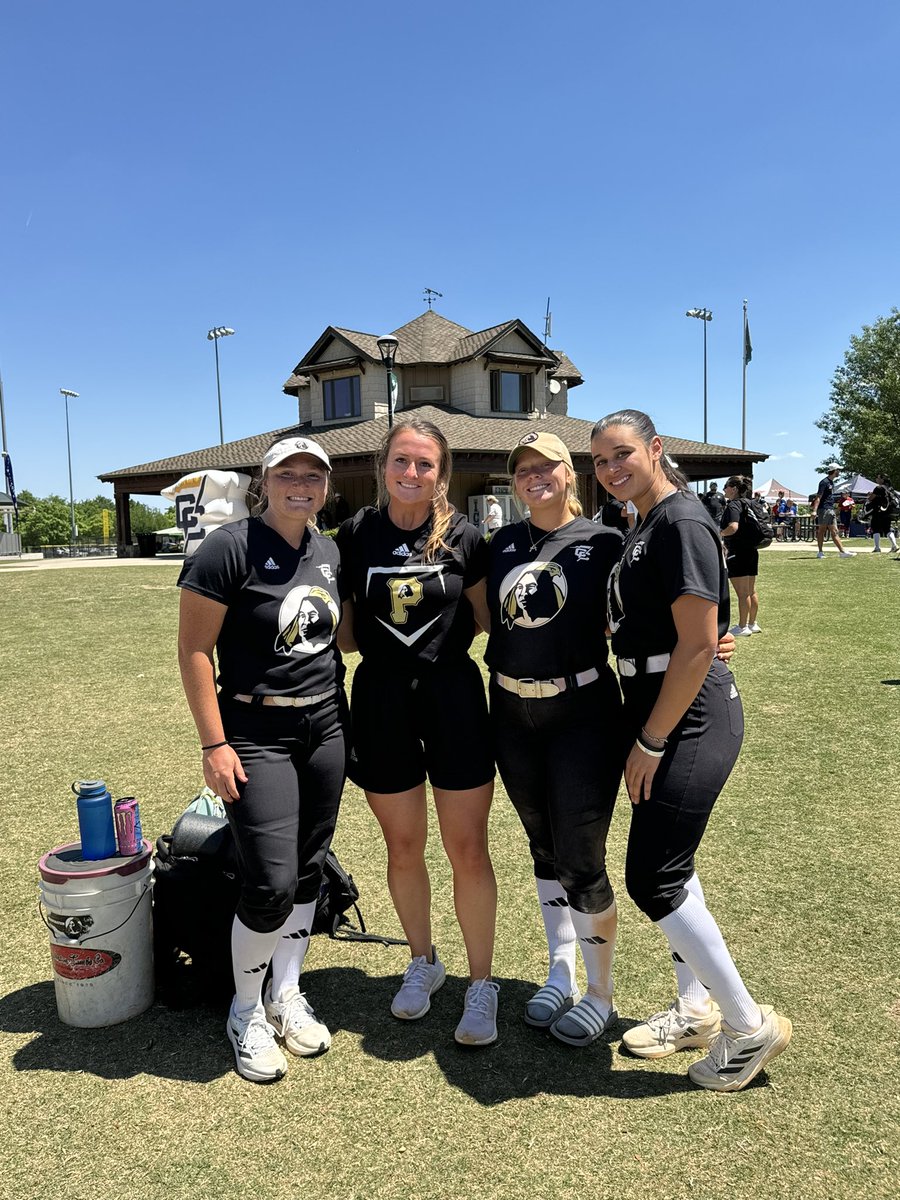 Seniors left it all on the field today!  
Be right back, crying in my martini 😭