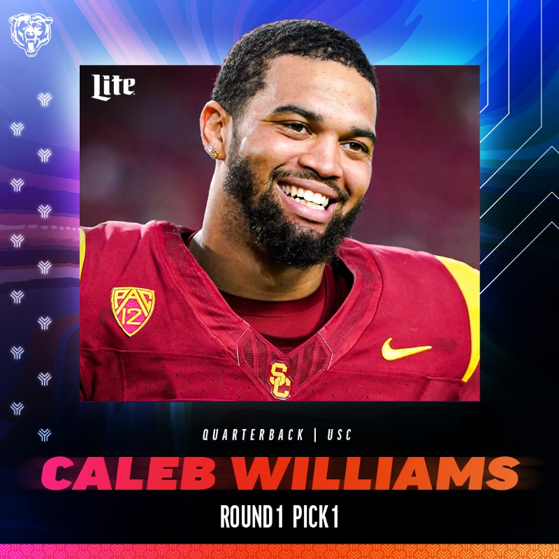 ChicagoBears's tweet photo. Chicago, meet Caleb 🤝