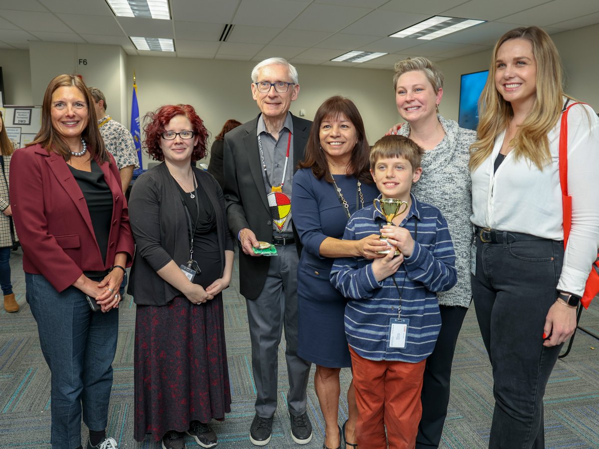 WIWorkforce's tweet photo. Thank you, @GovEvers, for joining the DWD Junior Job Fair – it was a hit! 🤩
To celebrate #TYCTWD, DWD's six divisions created interactive exhibits showcasing their programs, providing the kids opportunities to explore a variety of careers that serve Wisconsin's #workforce. https://t.co/cDc0LlXcLw