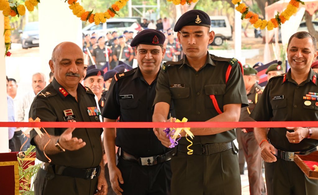 IaSouthern's tweet photo. 🎉 **Inaugural Event**
Welfare of Men.
GOC #TelanganaAndhraSubArea dedicated new 300-men OTM accommodation at #ArmyOrdnanceCorps Centre, #Secunderabad on 25 April. This initiative is part of ongoing efforts to improve habitat & living standards.
#SouthernComd #Agniveer https://t.co/kET1QuEQTo