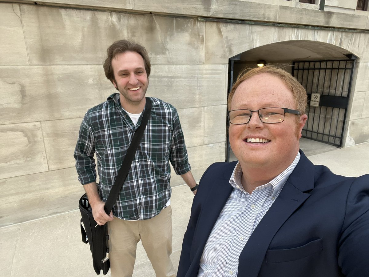 Wanted to give a big shoutout to @nc5 photojournalist @DevinPhotoJ. While several of our photogs have summited TN’s Capitol Hill with me this year, he’s done it the most and has had the earliest days and latest nights with me. It would be a blank screen without Devin.