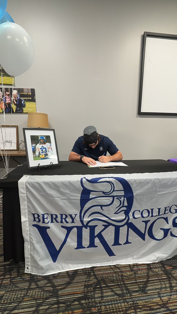 It’s official!! <a href="/BCCoachK/">Tony Kunczewski</a> <a href="/CoachG_55/">Bernard Granville</a> <a href="/Bryce_Kaz45/">Bryce Kazmierczak</a> heading to <a href="/BerryFootball/">Berry Football</a>.. thank you <a href="/AthleticsTca/">TCA Conquerors Athletics</a> <a href="/AlmonGunter/">Almon Gunter</a> <a href="/bhernyscoutguy/">Brian Herny</a> <a href="/GEMCLASS_/">G.E.M. Class Recruiting</a>