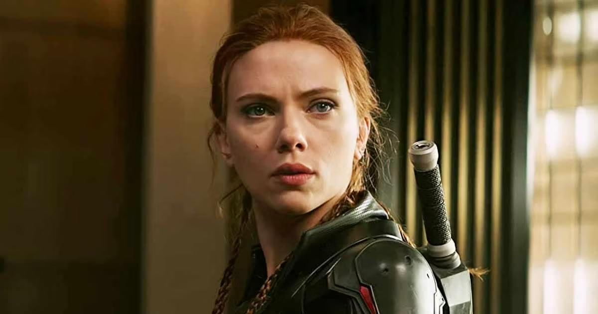 Scarlett Johansson pode dirigir série para a Marvel Studios. Confira: tinyurl.com/bpvd22sc