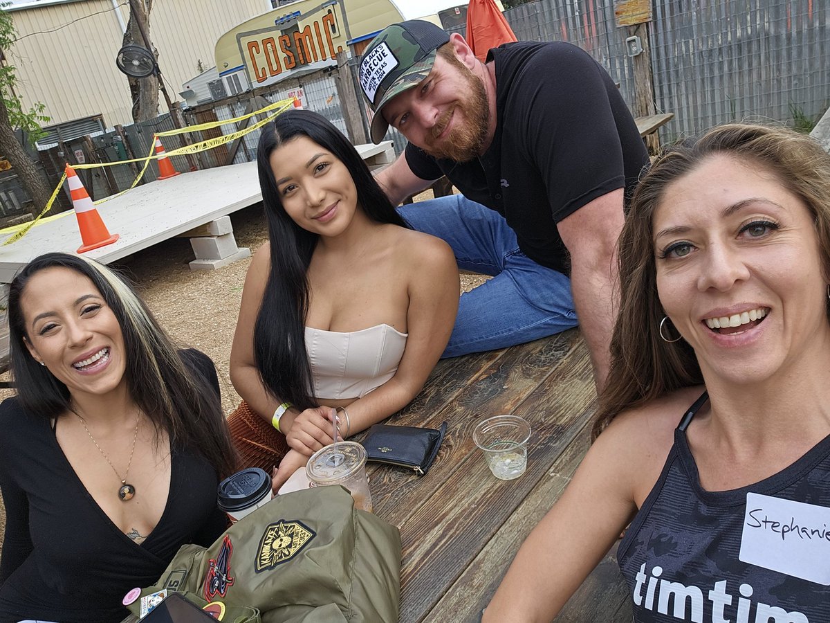 Stephanie Welch tweet media