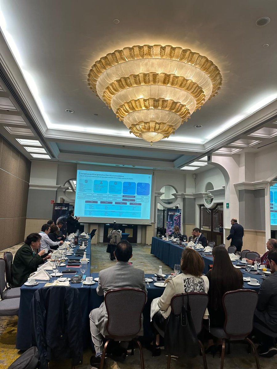 Romodelacruz's tweet image. Esta semana representamos a @globaldataplc en #ConectaMexico2024  organizado por @conecta_latam  en los páneles de operadores y como speaker sobre IA Generativa en las Telcos en un foro organizado por @AmdocsCALA