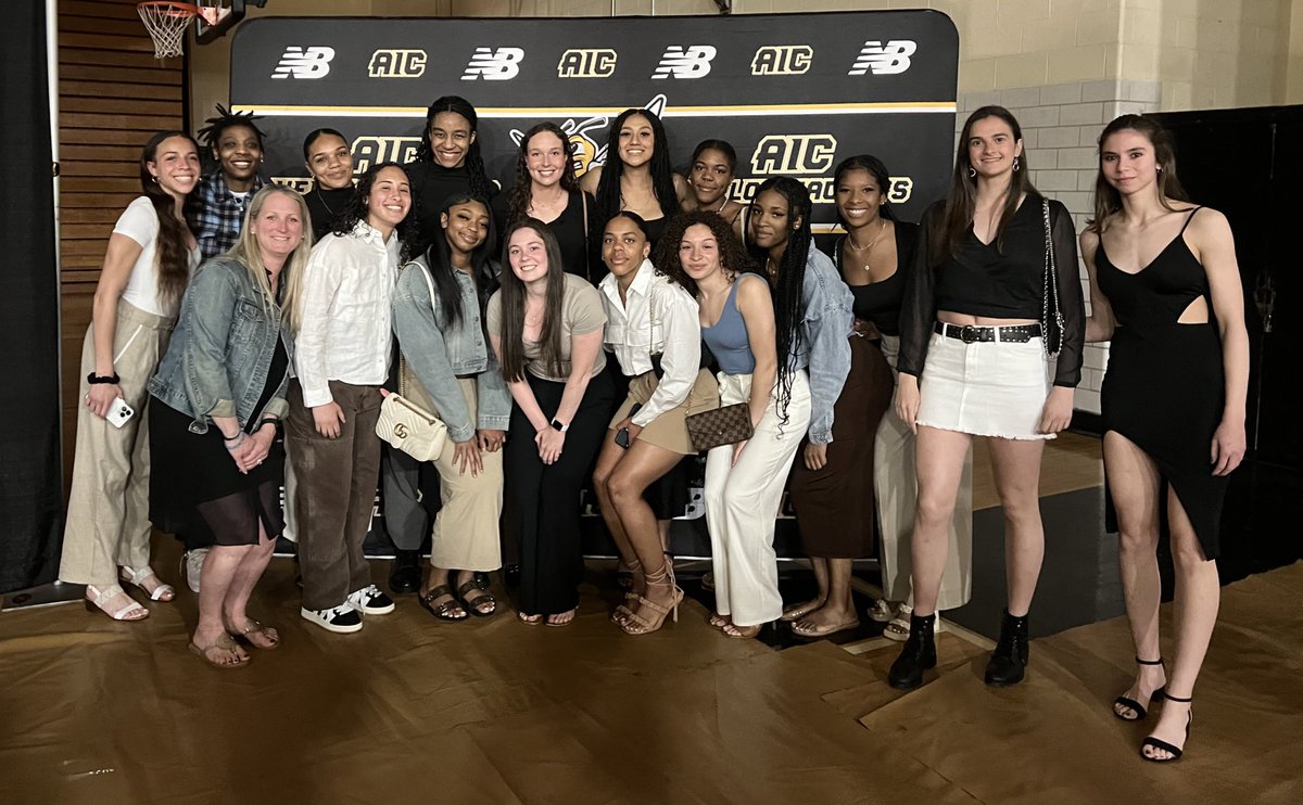 We clean up nice👏👏👏