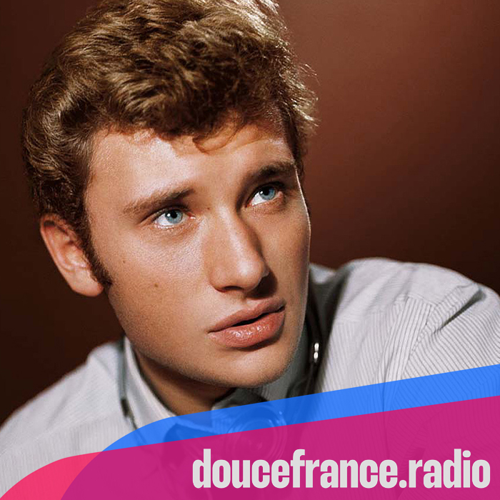 En direct sur Douce France #nowplaying : L'hymne à l'amour (1995) - Johnny #Hallyday doucefrance.radio