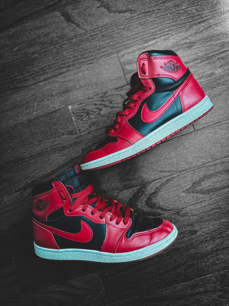 The Jordan 1 Guru: Hate will always spread faster than love, but your focus doesn’t have to be about that!🃏🌹l @Geeks2Sole is here. 𝓛𝓸𝓿𝓮