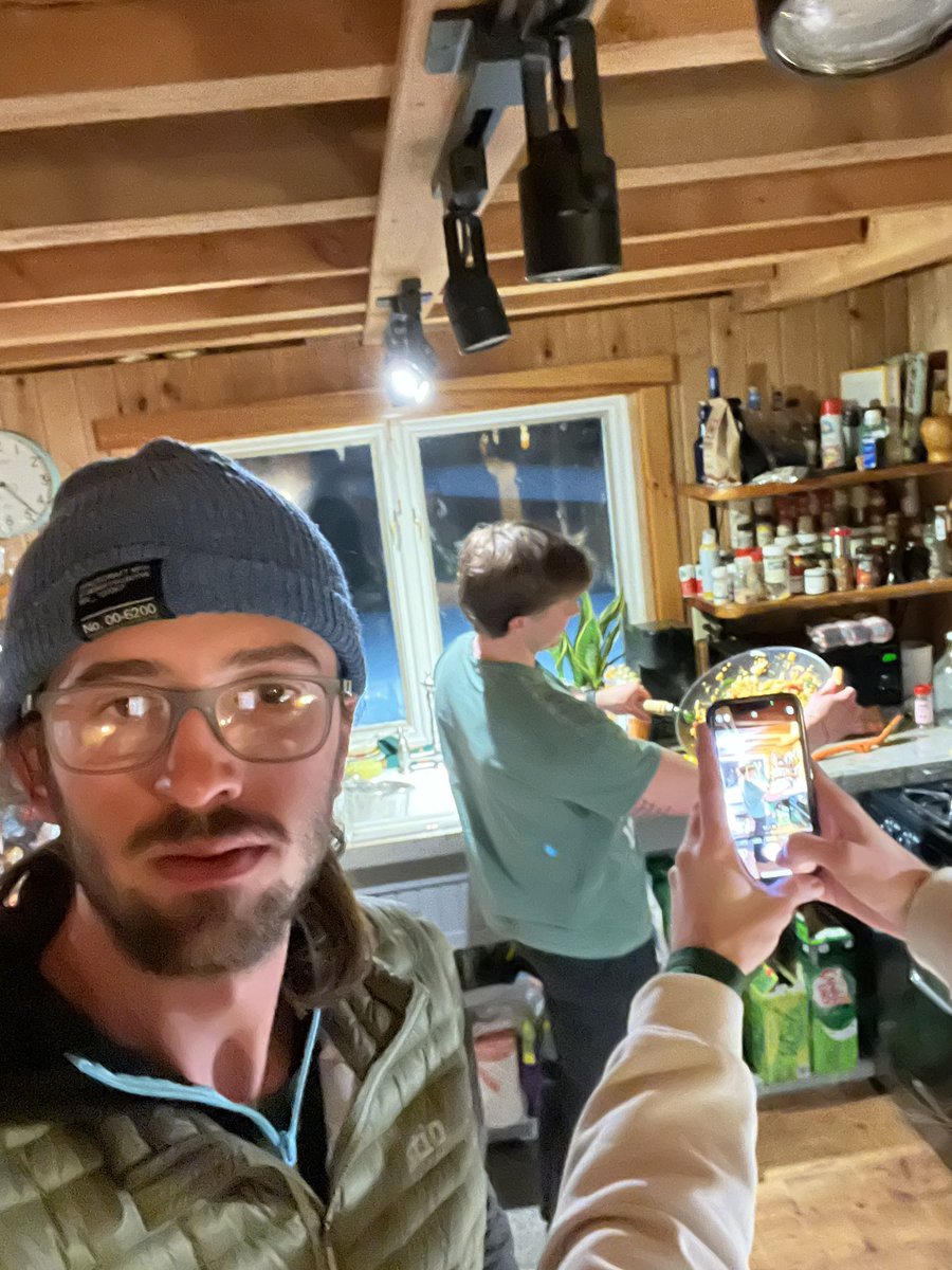 dua65075187's tweet photo. Modern day restaurant experience #Paella https://t.co/qU57FlNUyB