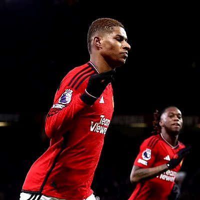 Who remembers when this shameless cunt done this celebration in front of the Old Trafford crowd?

Done this to his own fans after scoring his 3rd open play goal of the season 20 PL games in after signing a new £350K a week contract in the summer.

Get him gone this summer.

🚮