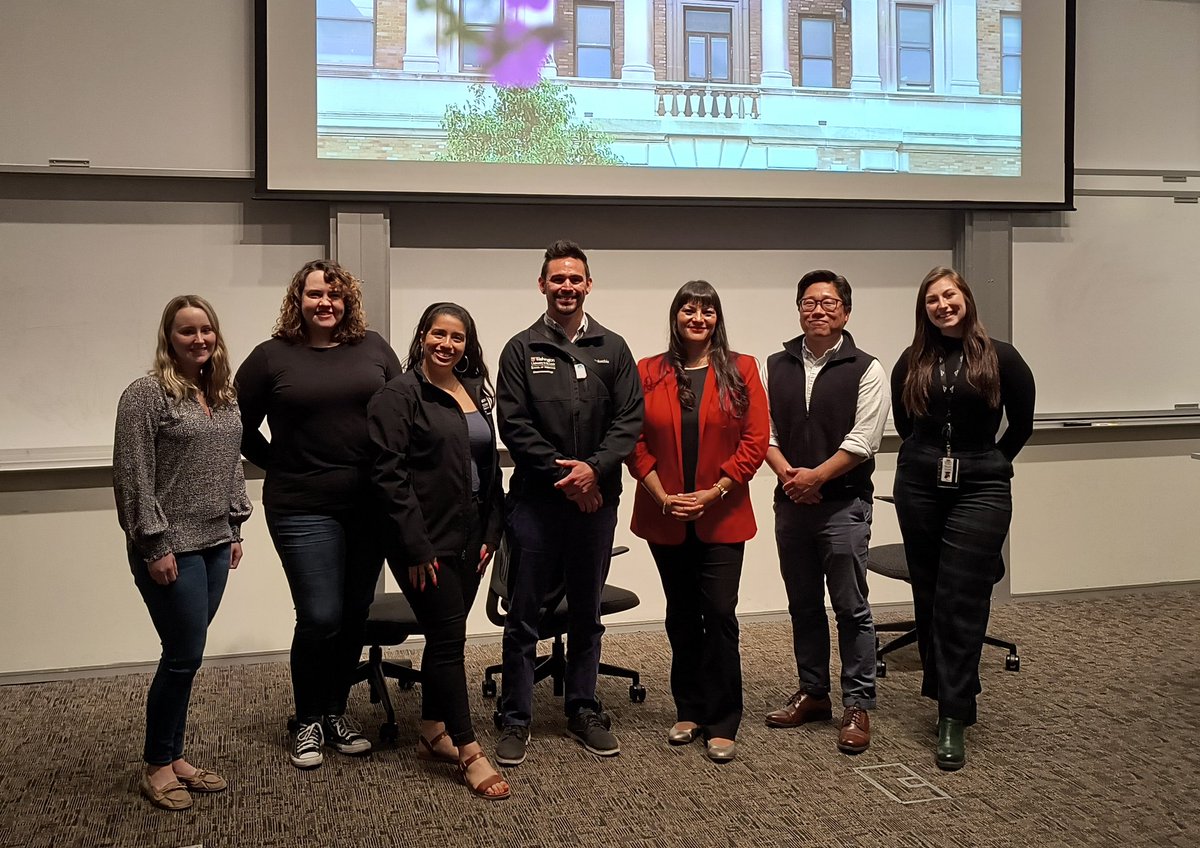 JessSFisher's tweet photo. Great seminar @FirstGenWUSTL!
🤯🎉🎉🎉 https://t.co/F71FgySxwe