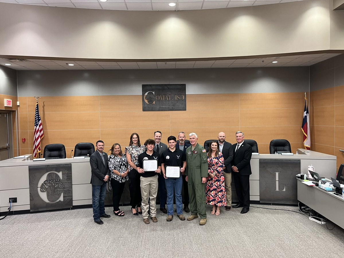 <a href="/CanyonAFJROTC/">Canyon AFJROTC</a> cadets being recognized for getting into flight school this summer!  <a href="/DavissonDustin/">Dustin Davisson</a>