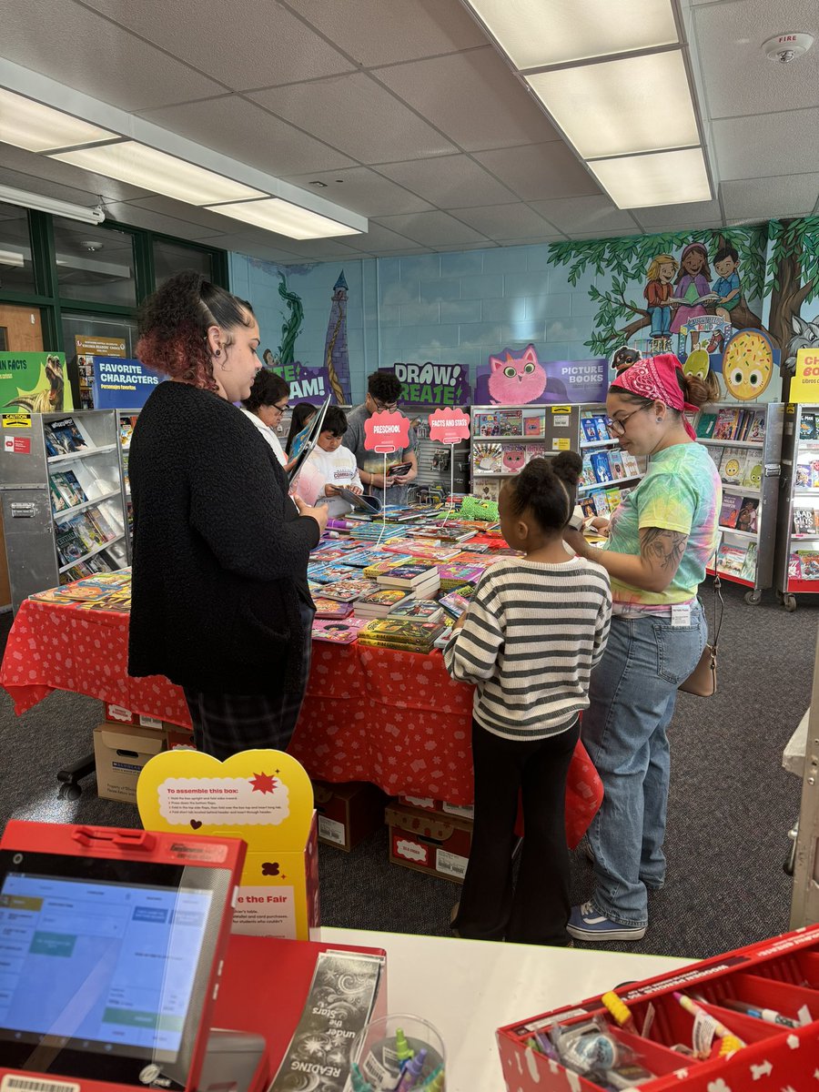 Heather Gonzalez (@mrsgs_library) on Twitter photo It’s been an awesome book filled week at the <a href="/GuilfordEle/">Guilford Elementary School</a> book fair! And to make the week even better, every student was able to purchase a book because we received so many generously donations. Heart so full!
#elementarylibrarian #bookfair It’s been an awesome book filled week at the <a href="/GuilfordEle/">Guilford Elementary School</a> book fair! And to make the week even better, every student was able to purchase a book because we received so many generously donations. Heart so full!
#elementarylibrarian #bookfair