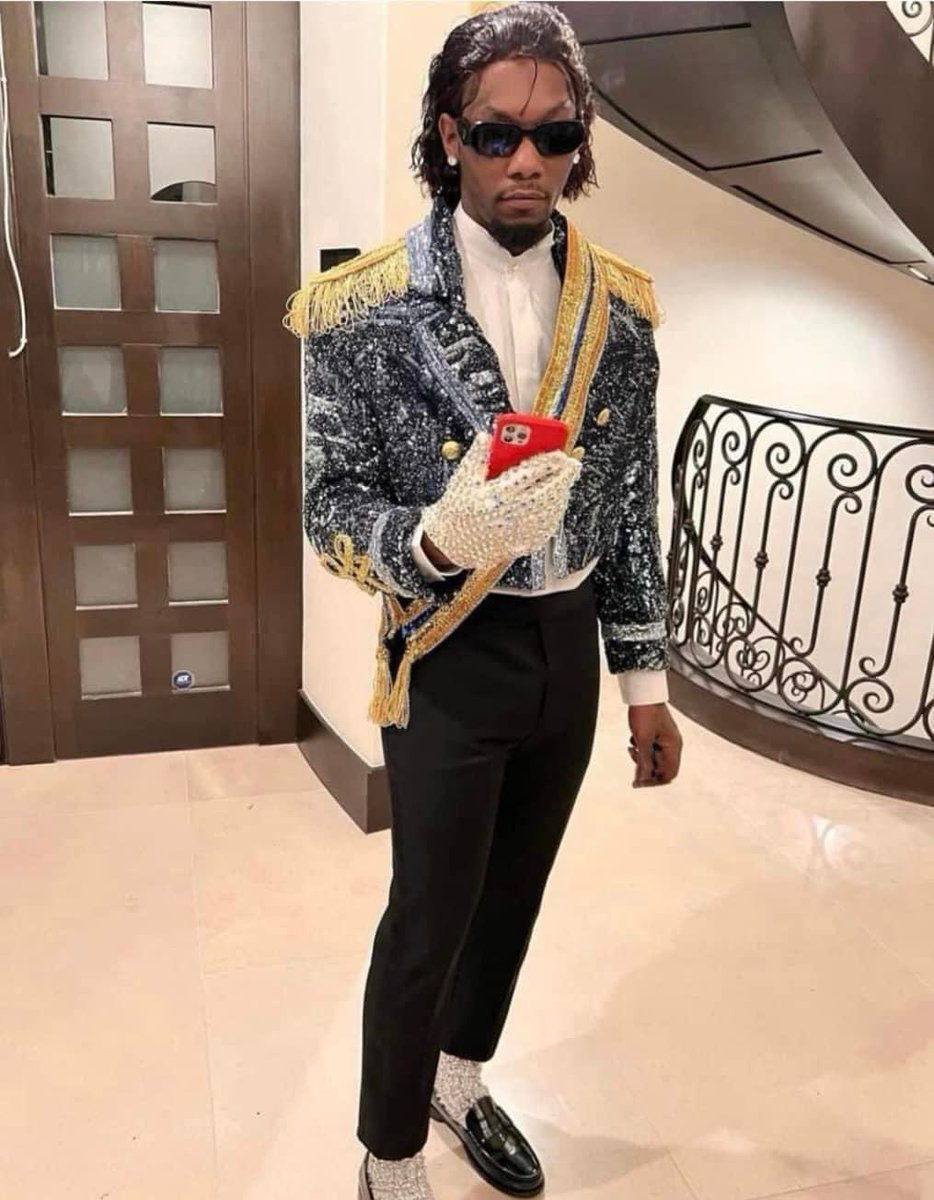 Offset on his way to battle Chris Brown 😩😤🤣