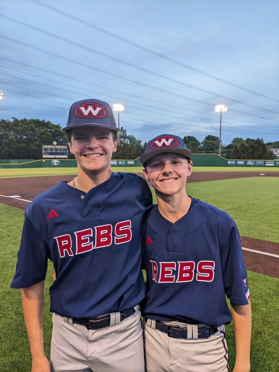 Rebs pick up a BIG Thursday night win at Catholic!

Too hard to pick one Player of the Game tonight so we’ll have 3—freshman Ps James Huffman and Brady Hopkins combined to throw 7 one-run IP. Senior 1B John Whitesell came up clutch with the game winning two-run single.

#RebsBSB