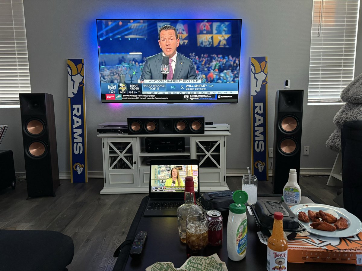 JustDeathWAMP's tweet photo. Wearing my Goff jersey in honor of the last time we had a first round pick!

Let’s Go!! #larams #NFLdraft https://t.co/U2KGj9ZUIH
