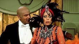 Comedienne Carol Burnett was #BornOnThisDay, April 26, 1933. Known for her own TV show, The Carol Burnett Show (1967-'78). 6 Emmy Awards, a Tony Award, a Grammy Award, & 7 Golden Globe Awards + Presidential Medal of Freedom in 2005. Wishing Carol the BEST #birthday 91 years YOUNG