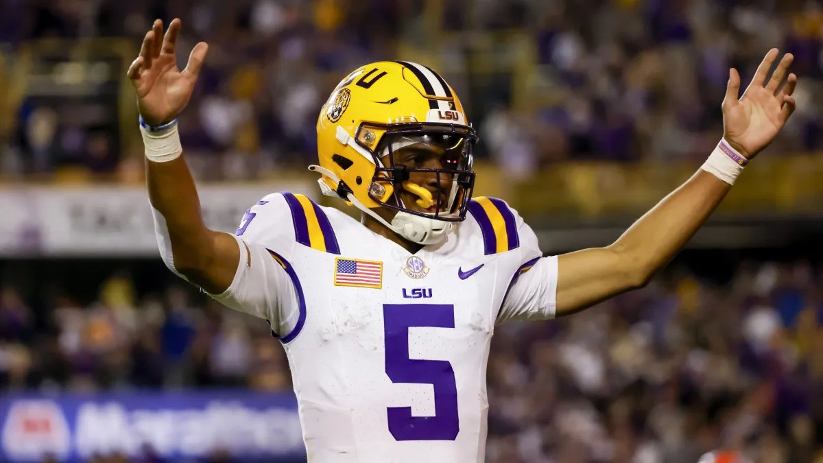 With Jayden Daniels going #2 in the NFL Draft, LSU now has 5 QBs that have gone in the top 5 picks. Only Notre Dame (7) has more & LSU is tied at 5 w/Stanford. The 4 other QBS are Burrow (2020-1 overall), Russell (2007-1), Bert Jones (1973-2), Y.A. Tittle (1951-3).