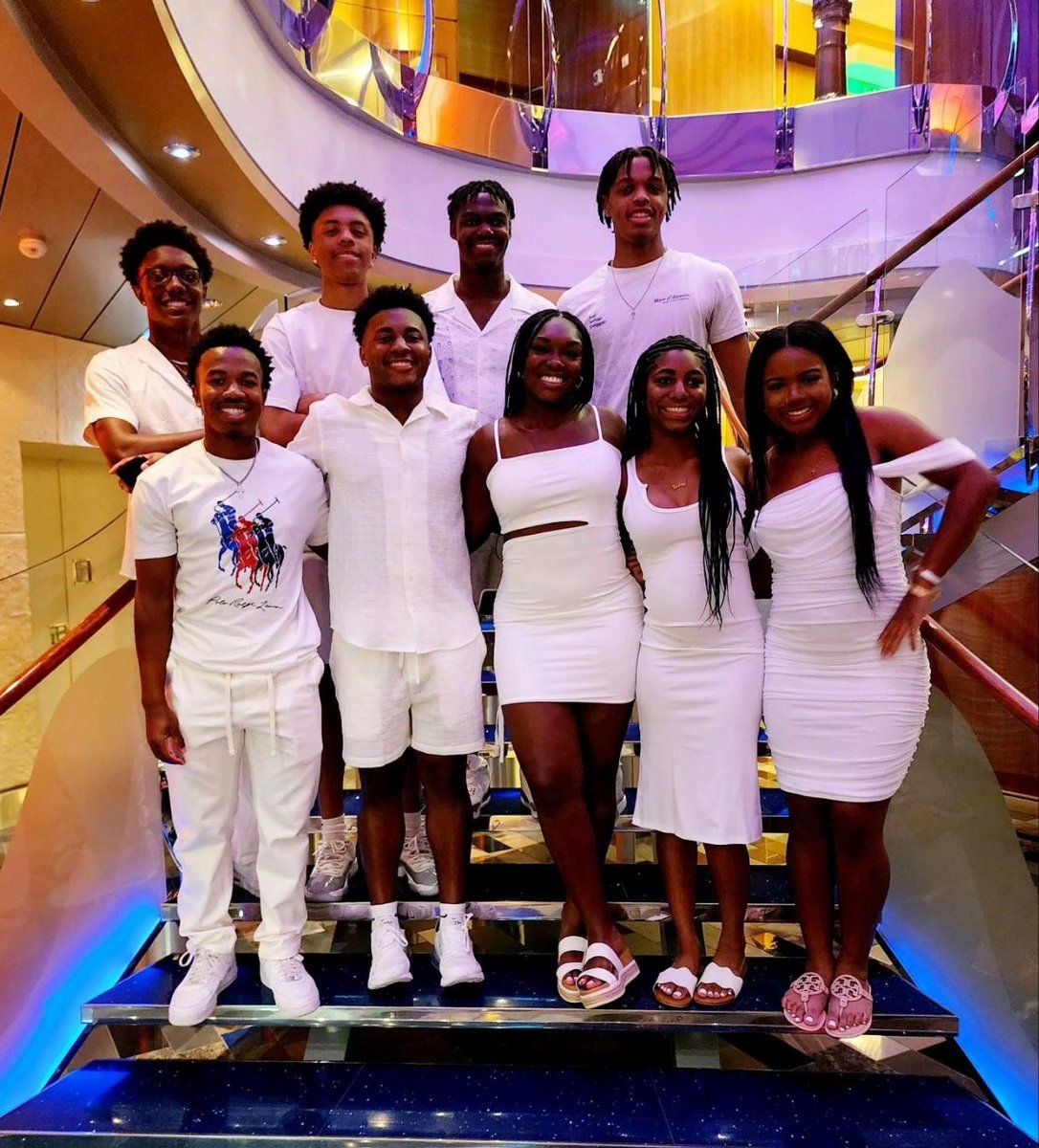 We are SAIL-ebrating our 2024 Seniors. They went on a milestone cruise. They fellowshipped over the great blue sea & the sandy Caribbean beaches. We 'sea' y'all had a blast! Congratulations to all! #NEDSailebration #NEDTeens #FutureLeaders #PutNEDOnTheMap #ONESouthCentral