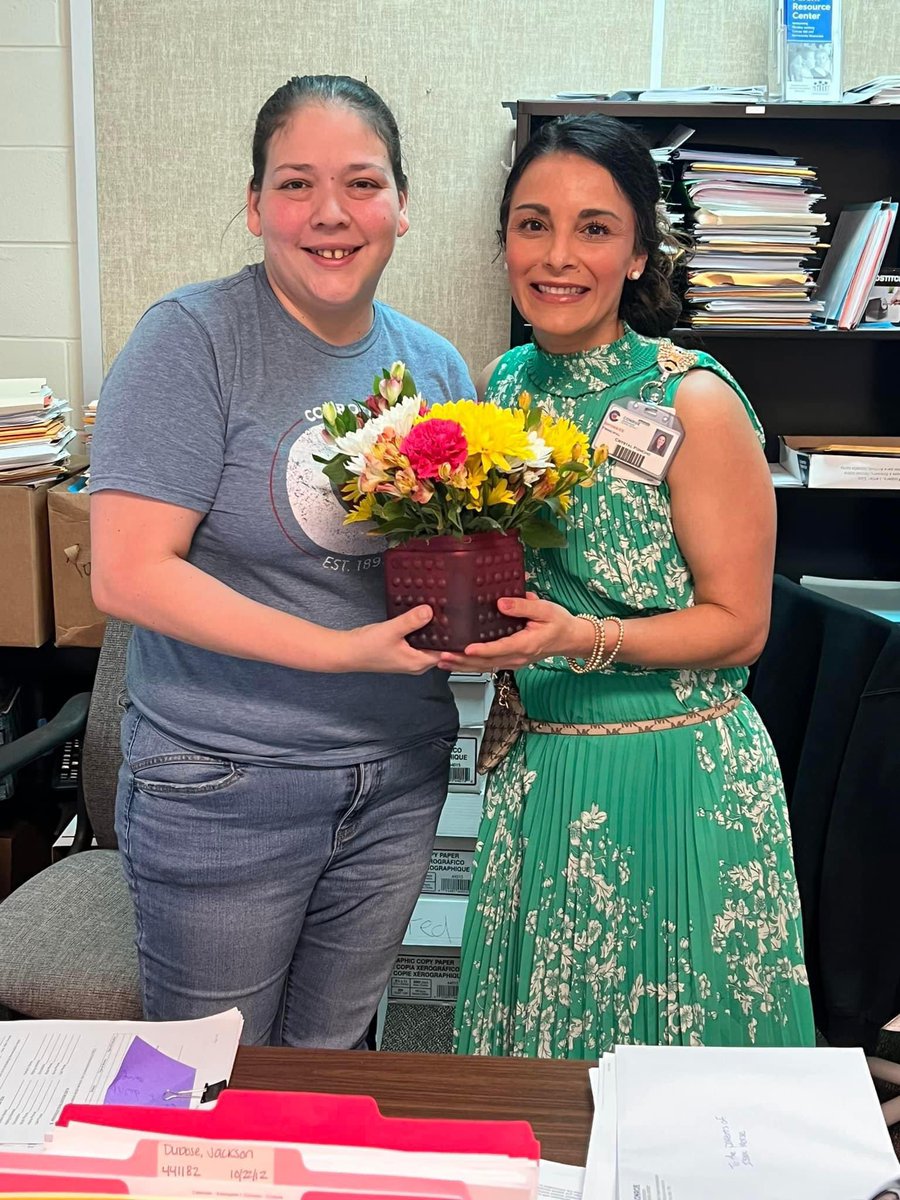 Our Snyder Administrative Assistants are truly exceptional, making our school shine! 🤩Thank you to our Secretaries, Receptionists, PEIMS clerk, and SPED clerk❤️ #snydershares