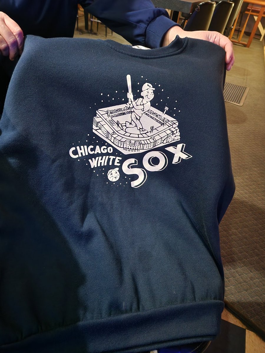 Sox suck but my friends came thru