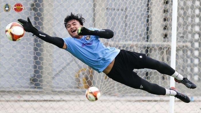 AliLubisACTA's tweet photo. Yang layak dapat pujian itu adalah ernando karena dia 2 kali gagalkan pinalti lawan...setuju gak Zen?
@PSSI https://t.co/ZiskpLbjBA